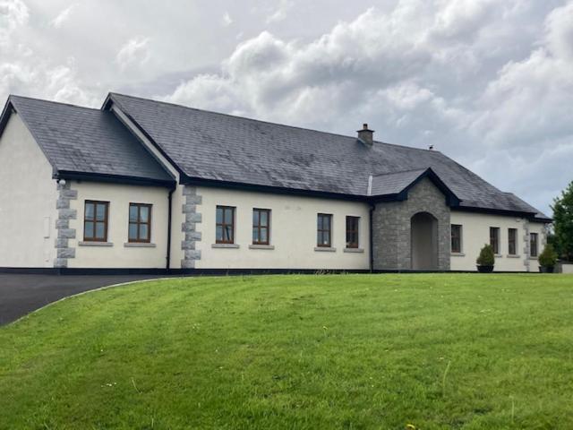Lir Lodge Castlepollard Eksteriør billede